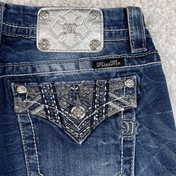 Miss Me Mid Rise Easy Boot Jean Embroidered Studded Flap Pockets Womens 28x30 - Picture 7 of 10
